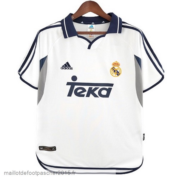 Maillot Foot Achat Domicile Maillot Real Madrid Rétro 2000 2001 Blanc