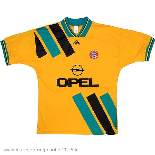 Maillot Foot Achat Exterieur Maillot Bayern Munich Rétro 1993 1995 Jaune