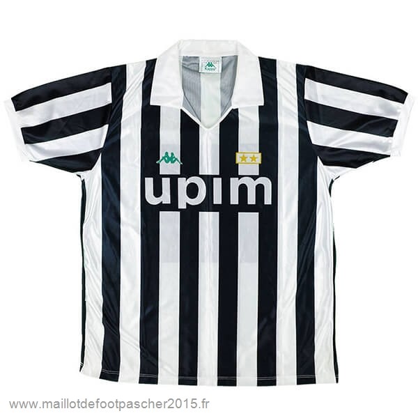 Maillot Foot Achat Domicile Maillot Juventus Rétro 1991 1992 Noir Blanc