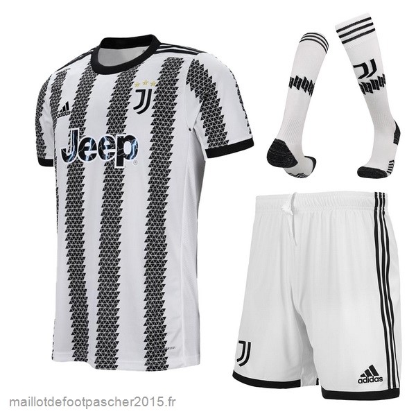 Maillot Foot Achat Domicile Maillot Pantalon Chaussette Juventus 2022 2023 Blanc Noir