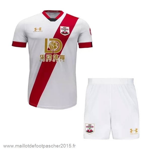 Maillot Foot Achat Exterieur Conjunto De Enfant Southampton 2020 2021 Blanc